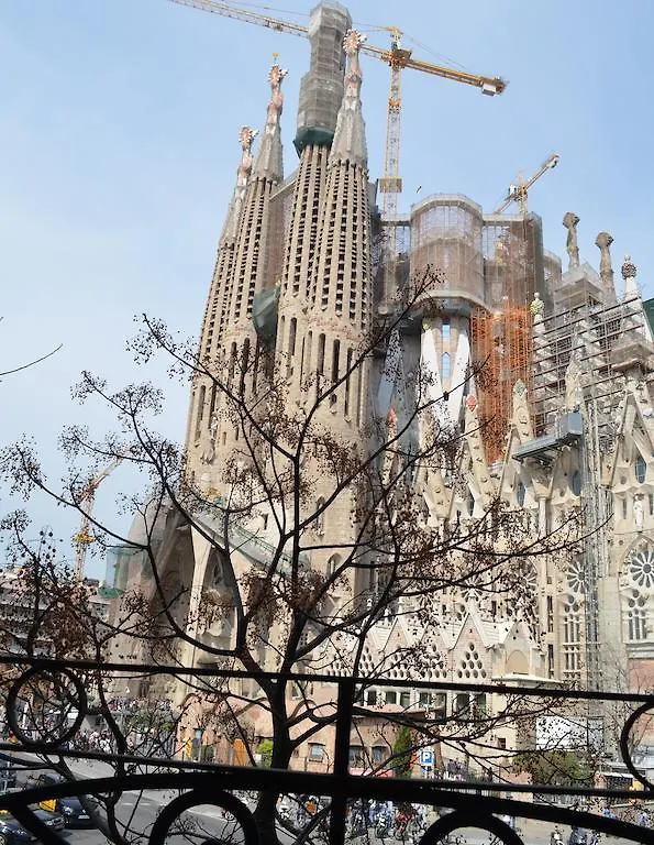 Gaudi Apartment Barcellona